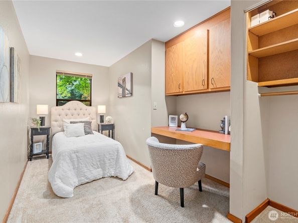 14310 SE 49th Street, Bellevue WA 98006