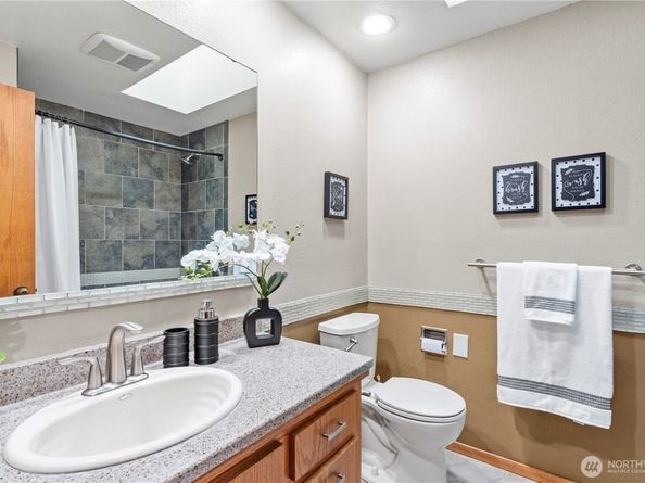14310 SE 49th Street, Bellevue WA 98006