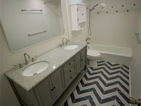 1717 150th Avenue SE 31, Bellevue WA 98007