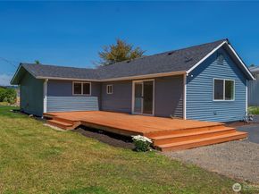 1922 NE Fir Street, Keyport WA 98345