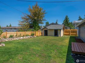 1922 NE Fir Street, Keyport WA 98345