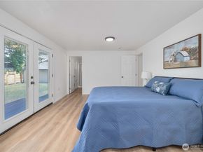 1922 NE Fir Street, Keyport WA 98345