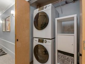 727 N 85th Street 102, Seattle WA 98103