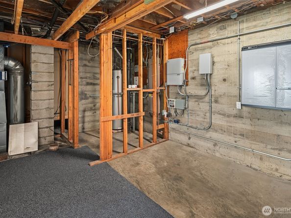 9423 SW Bayview Drive, Vashon WA 98070
