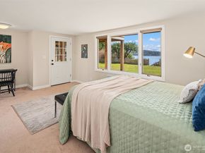 9423 SW Bayview Drive, Vashon WA 98070