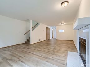 21908 56th Avenue W D5, Mountlake Terrace WA 98043