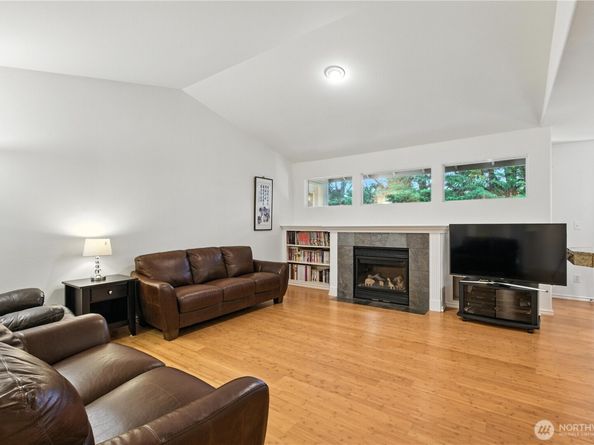2733 143rd Street SW 35D, Lynnwood WA 98087