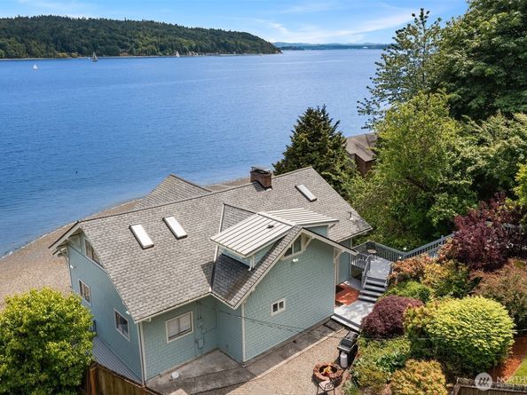 26321 Pillsbury Road SW, Vashon WA 98070