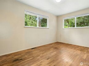 16519 Tiger Mountain Road SE, Issaquah WA 98027
