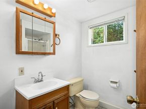 16519 Tiger Mountain Road SE, Issaquah WA 98027