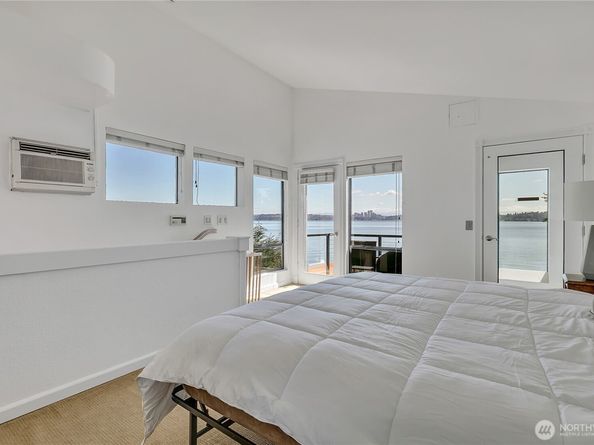 1310 Lakeside Avenue S, Seattle WA 98144