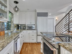 1310 Lakeside Avenue S, Seattle WA 98144