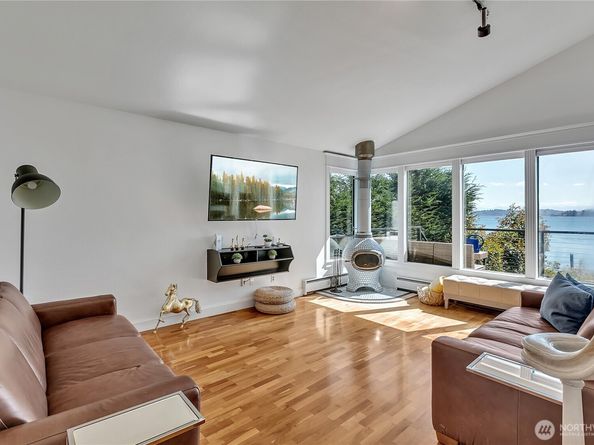 1310 Lakeside Avenue S, Seattle WA 98144