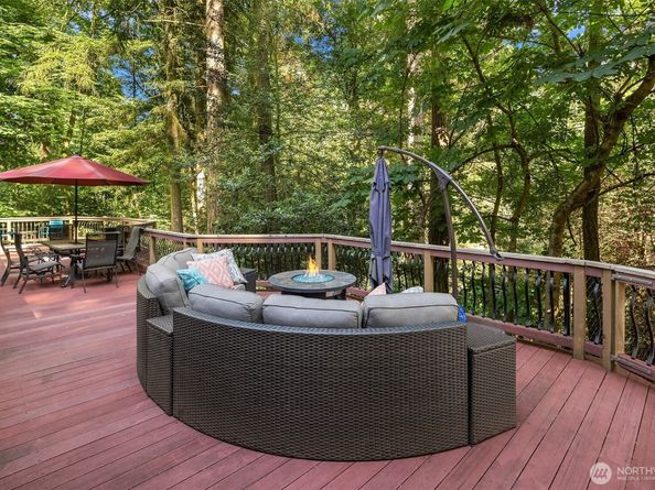 3720 131st Avenue NE, Bellevue WA 98005