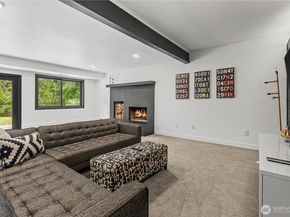 15108 238th Avenue SE, Issaquah WA 98027