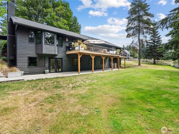 15108 238th Avenue SE, Issaquah WA 98027