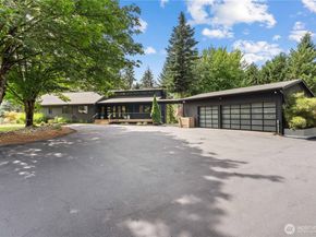 15108 238th Avenue SE, Issaquah WA 98027