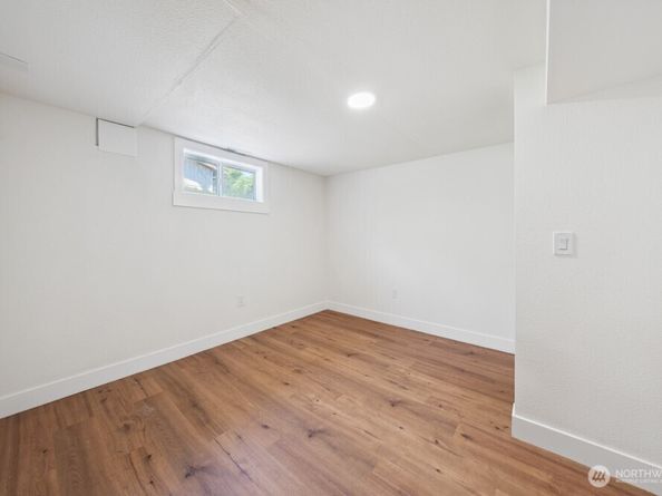 12001 64th Avenue S, Seattle WA 98178