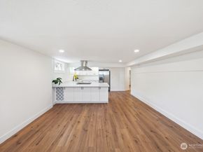 12001 64th Avenue S, Seattle WA 98178