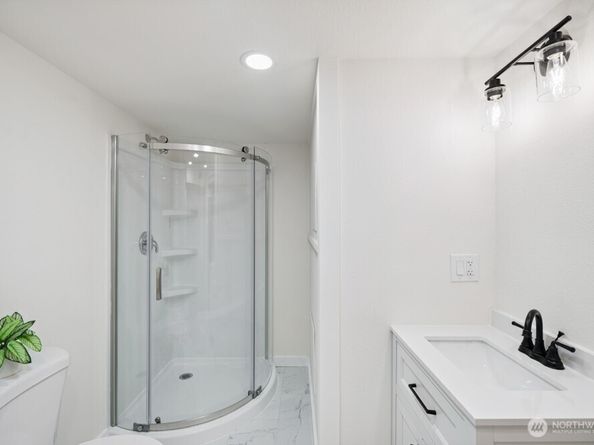 12001 64th Avenue S, Seattle WA 98178