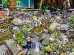 2463 26th Avenue E, Seattle WA 98112