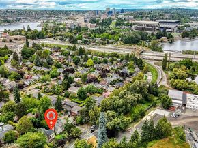 2463 26th Avenue E, Seattle WA 98112