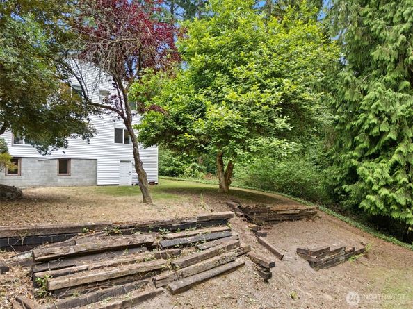 4209 Kelly Road, Bremerton WA 98312