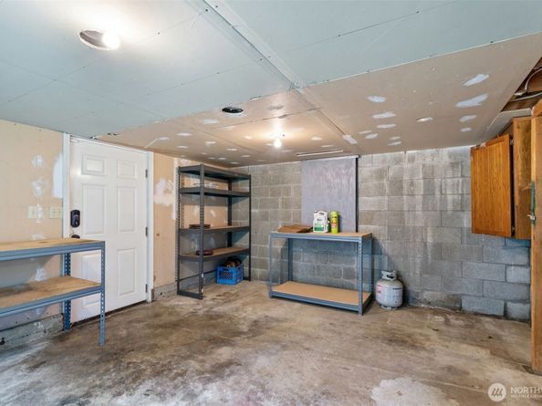 4209 Kelly Road, Bremerton WA 98312