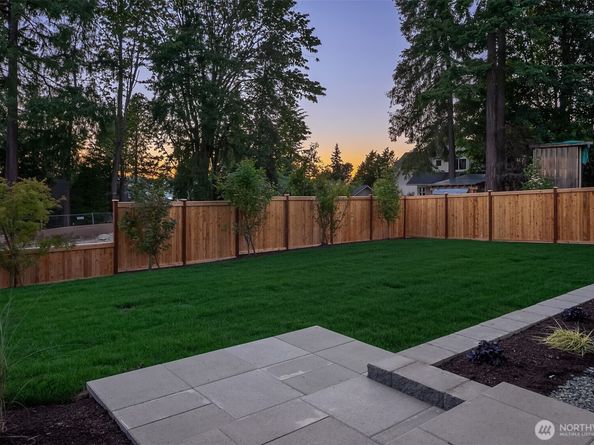 4719 86th Avenue SE, Mercer Island WA 98040