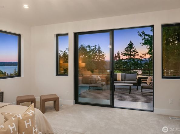 4719 86th Avenue SE, Mercer Island WA 98040