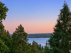 4719 86th Avenue SE, Mercer Island WA 98040