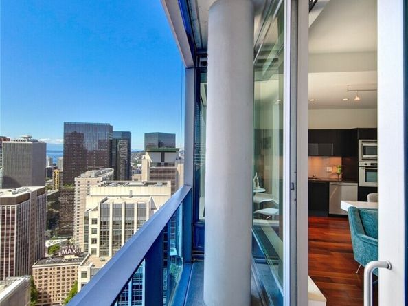 737 Olive Way 3110, Seattle WA 98101