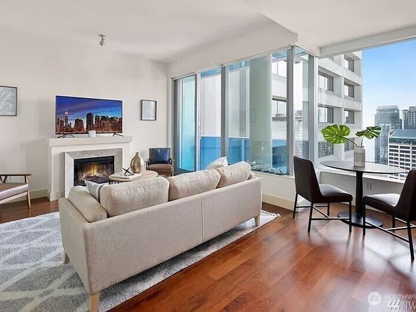 737 Olive Way 3110, Seattle WA 98101