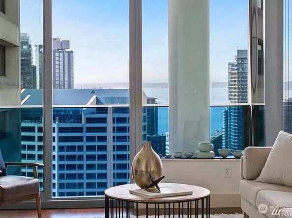 737 Olive Way 3110, Seattle WA 98101