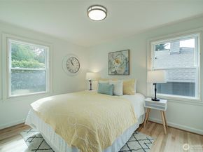 8222 35th Avenue SW, Seattle WA 98126
