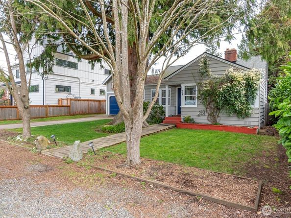 11008 Dayton Avenue N, Seattle WA 98133
