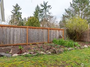 11008 Dayton Avenue N, Seattle WA 98133