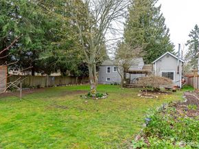 11008 Dayton Avenue N, Seattle WA 98133
