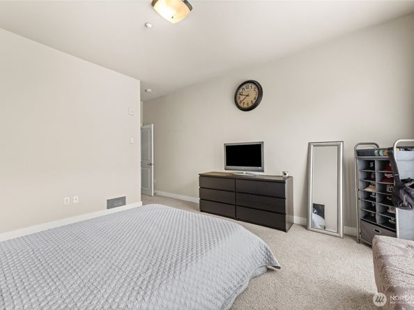 400 Washington Avenue 115, Bremerton WA 98337