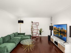 750 Crockett Street 403, Seattle WA 98109