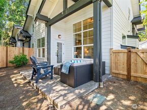23214 Fitzgerald Road 2, Bothell WA 98021
