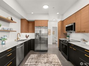 23214 Fitzgerald Road 2, Bothell WA 98021