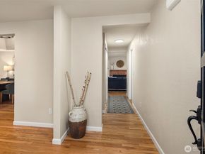 4222 205th Place NE, Sammamish WA 98074