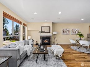 16528 2nd Park SE, Bothell WA 98012