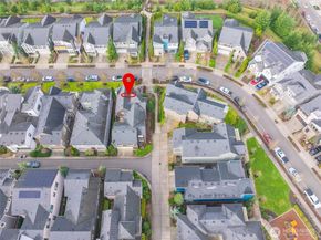 1314 Pine Crest Cir NE, Issaquah WA 98029