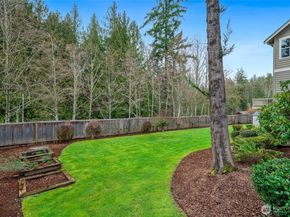 24502 NE 27th Place, Sammamish WA 98074
