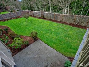 24502 NE 27th Place, Sammamish WA 98074