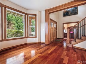 24502 NE 27th Place, Sammamish WA 98074