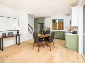 8319 25th Avenue NW, Seattle WA 98117