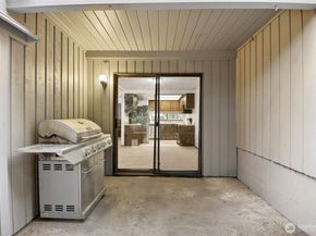 4123 145th Avenue NE, Bellevue WA 98007